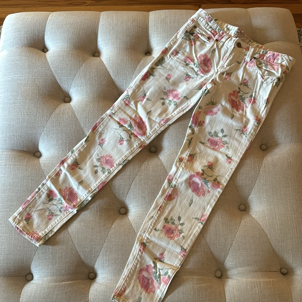 FREE PEOPLE JEAN BUNDLE. NWT AND NWOT. SIZE 26 - Picture 3 of 11